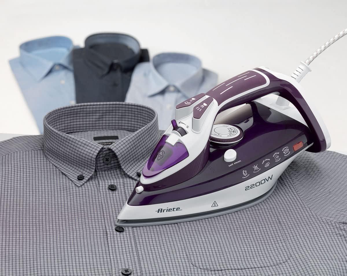 6243/00 Steam Iron 2200W